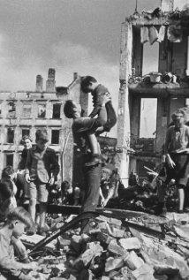 GERMANY YEAR ZERO (1948) izle